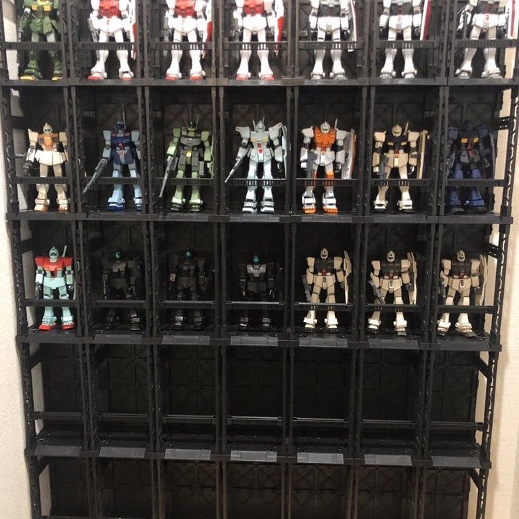 Disponibile: Espositore per Mo - Bandai Model Gundam Rg recensione e prezzo